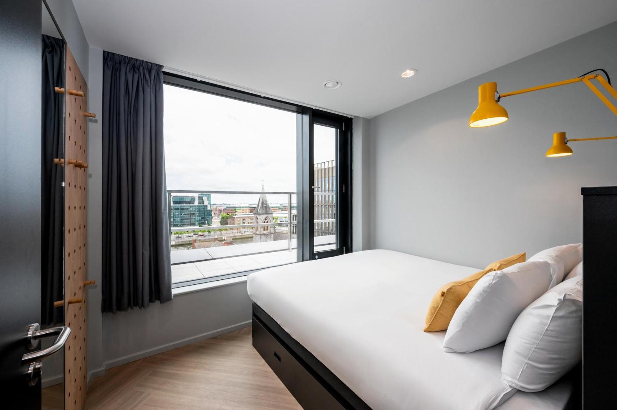 Staycity Aparthotels Dublin City Quay Екстер'єр фото